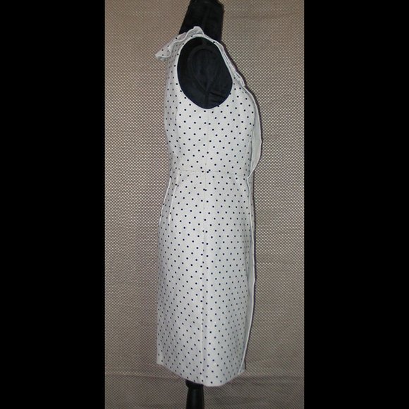 Eva Franco Classic Spring through Fall Dress D0067 - Picture 3 of 3